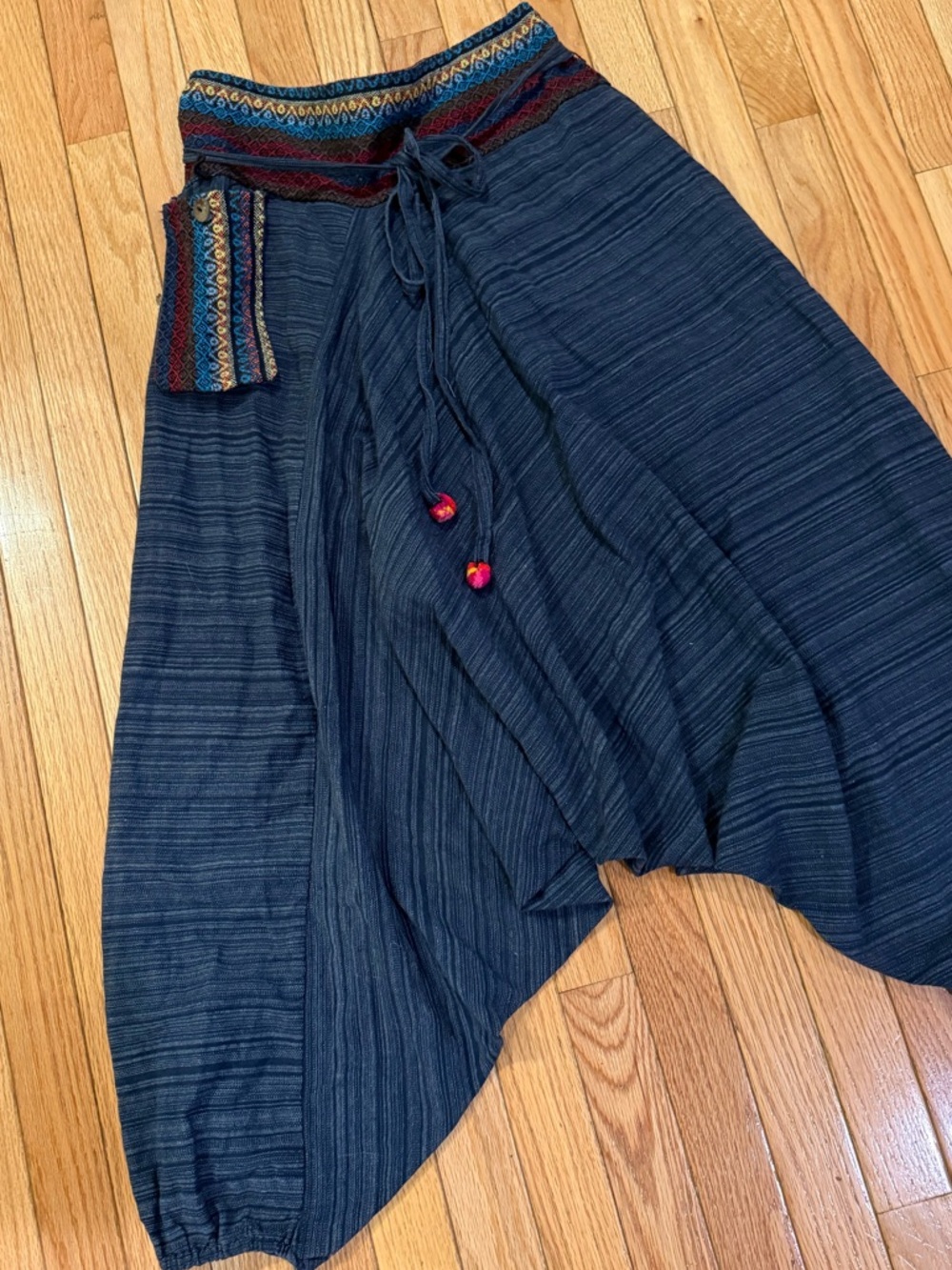 Boho Wide-Leg Harem Pants in Navy embroidered waist and pocket cotton hippie - Picture 3 of 8